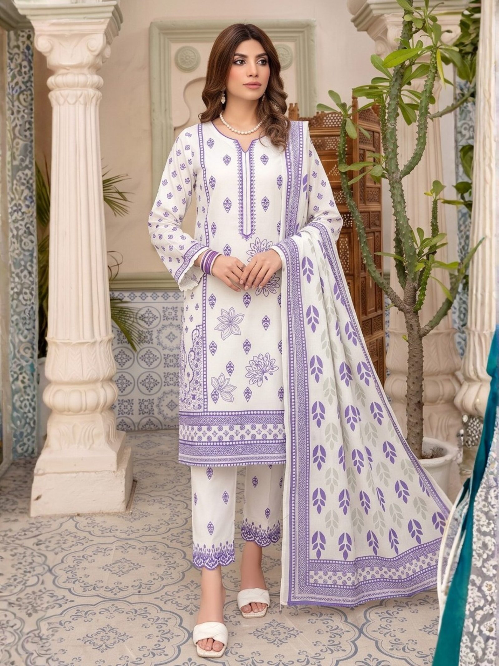 Khaadi Embroidered 3-Piece Suit – Design 01 – 12011
